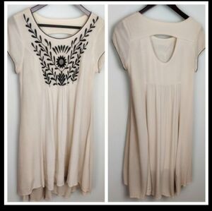 Francesca's Alya Dress Embroidered Front